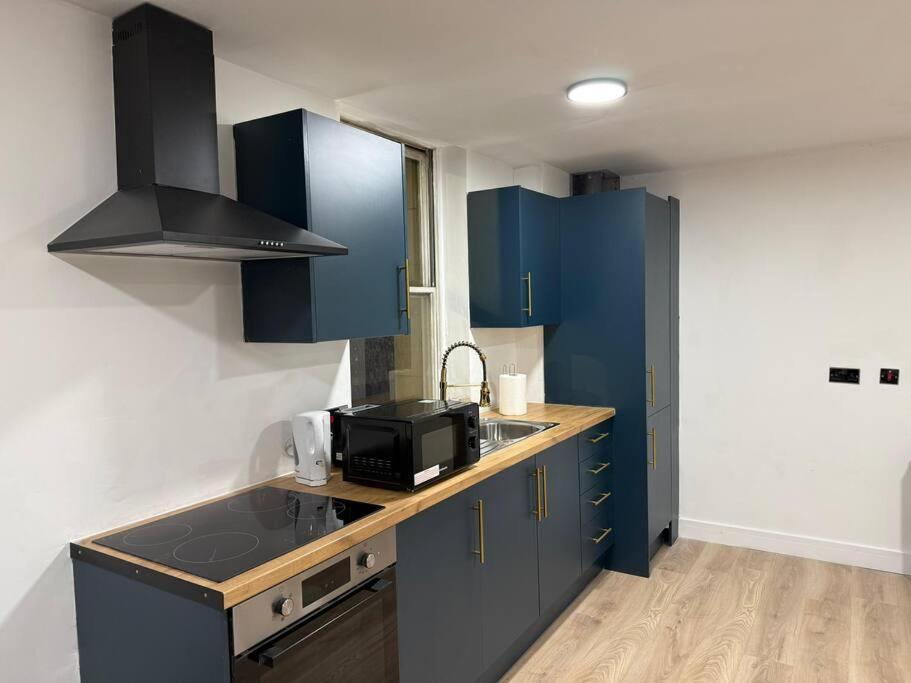 Modern 1 Bedroom - 5 Min Walk From Princess Street Eb1 EDI Exterior foto